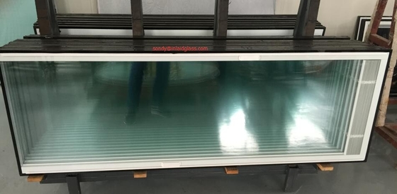 as cortinas de 25.4mm entre as cortinas lisas de vidro da forma para portas do pátio o OEM da isolação térmica